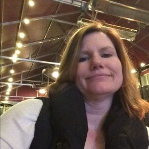 Meet your Posher, Jen